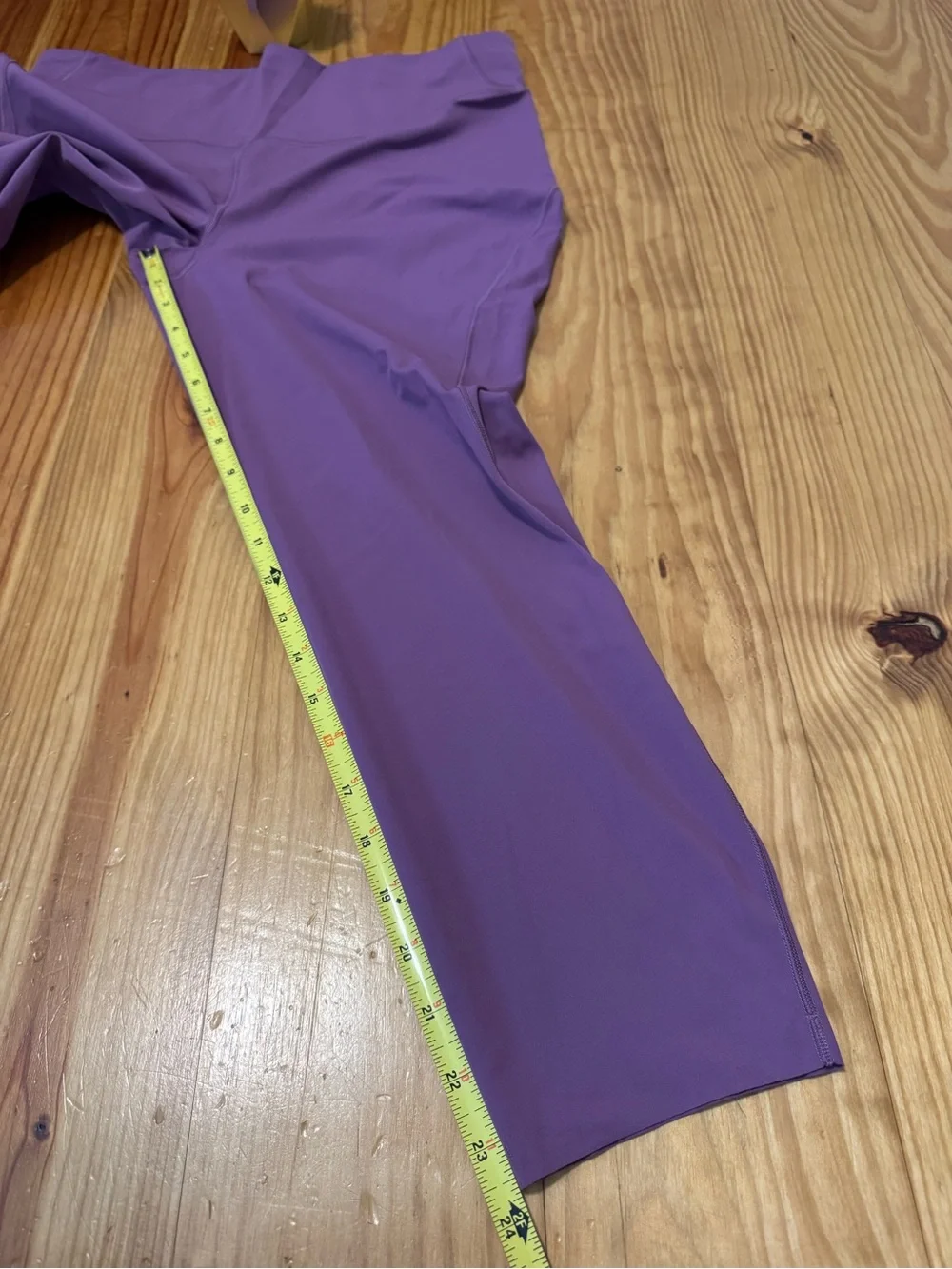 Lululemon Base Pace High-Rise Crop 23